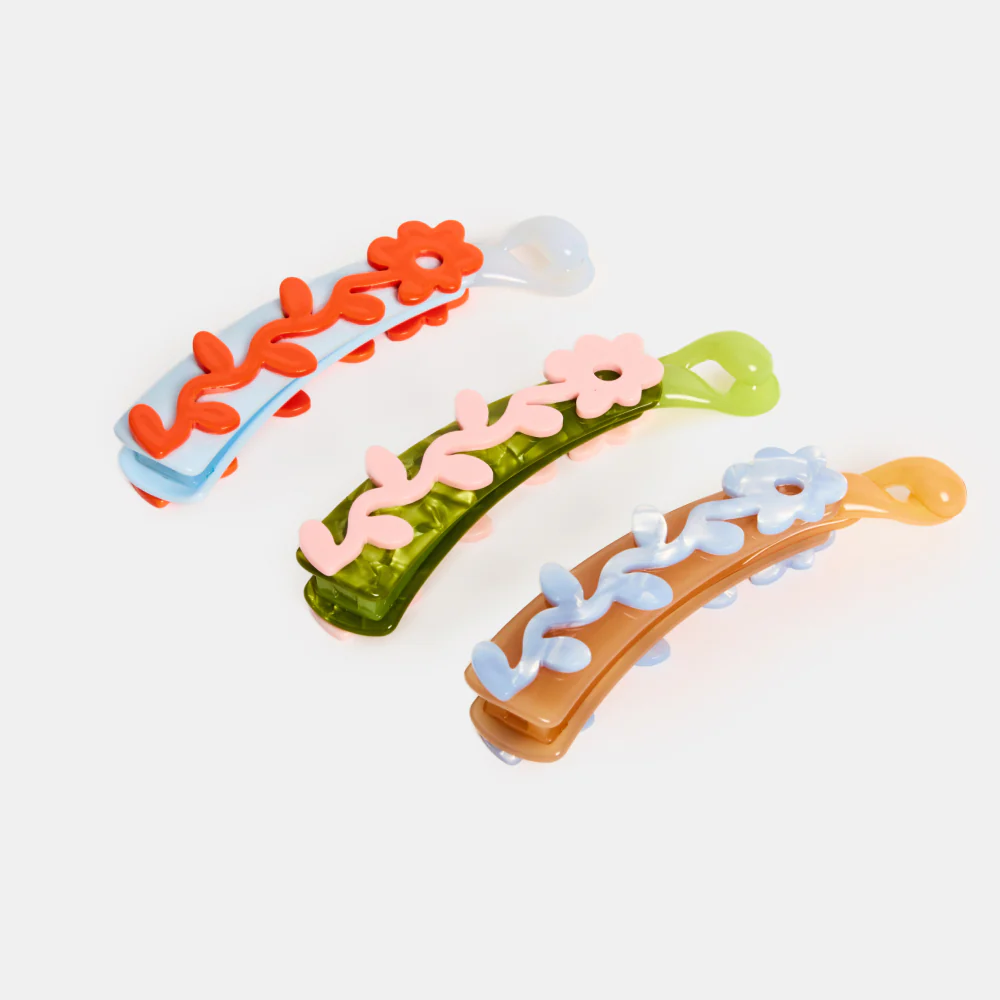 Banana Clip in Sweet Pea - Image 4