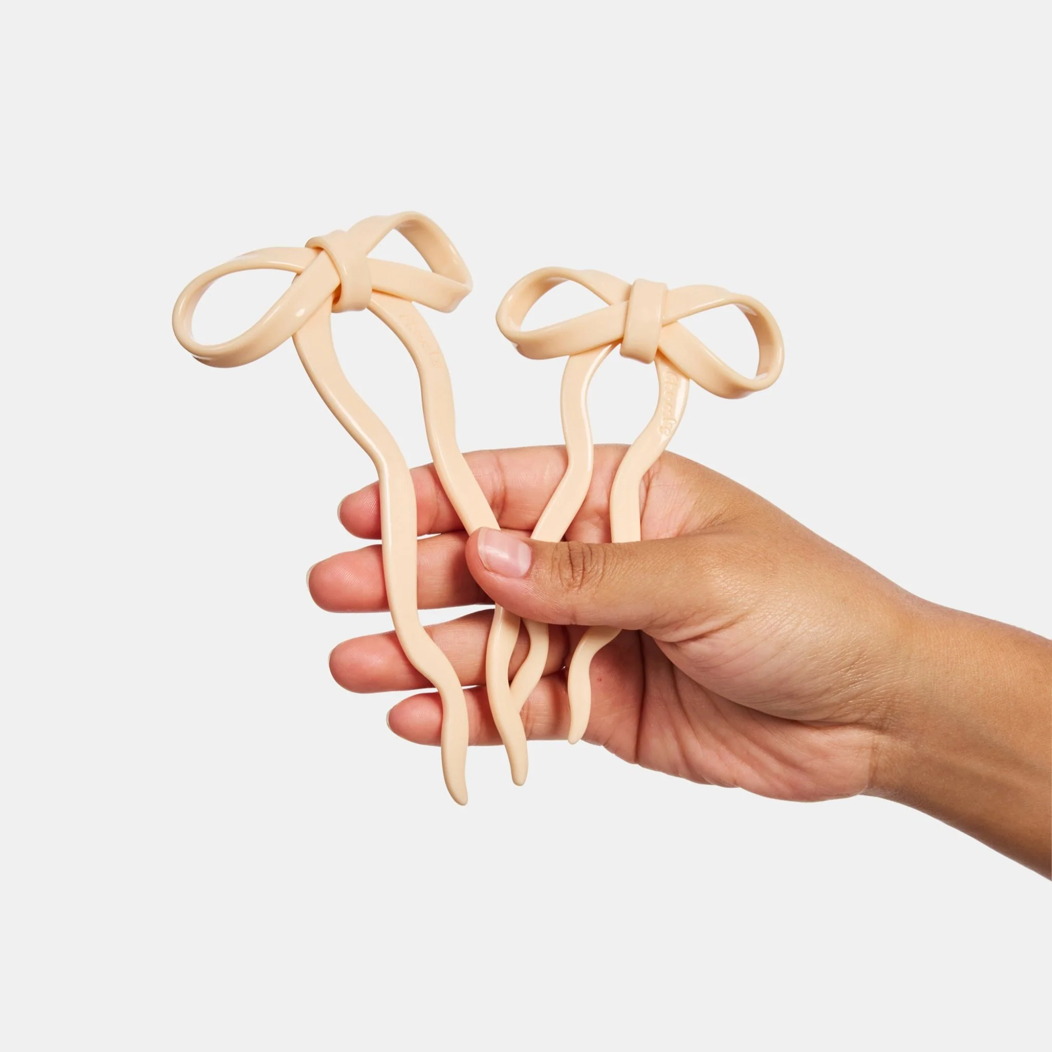 Bow Hairpin in Large Cream - Image 5