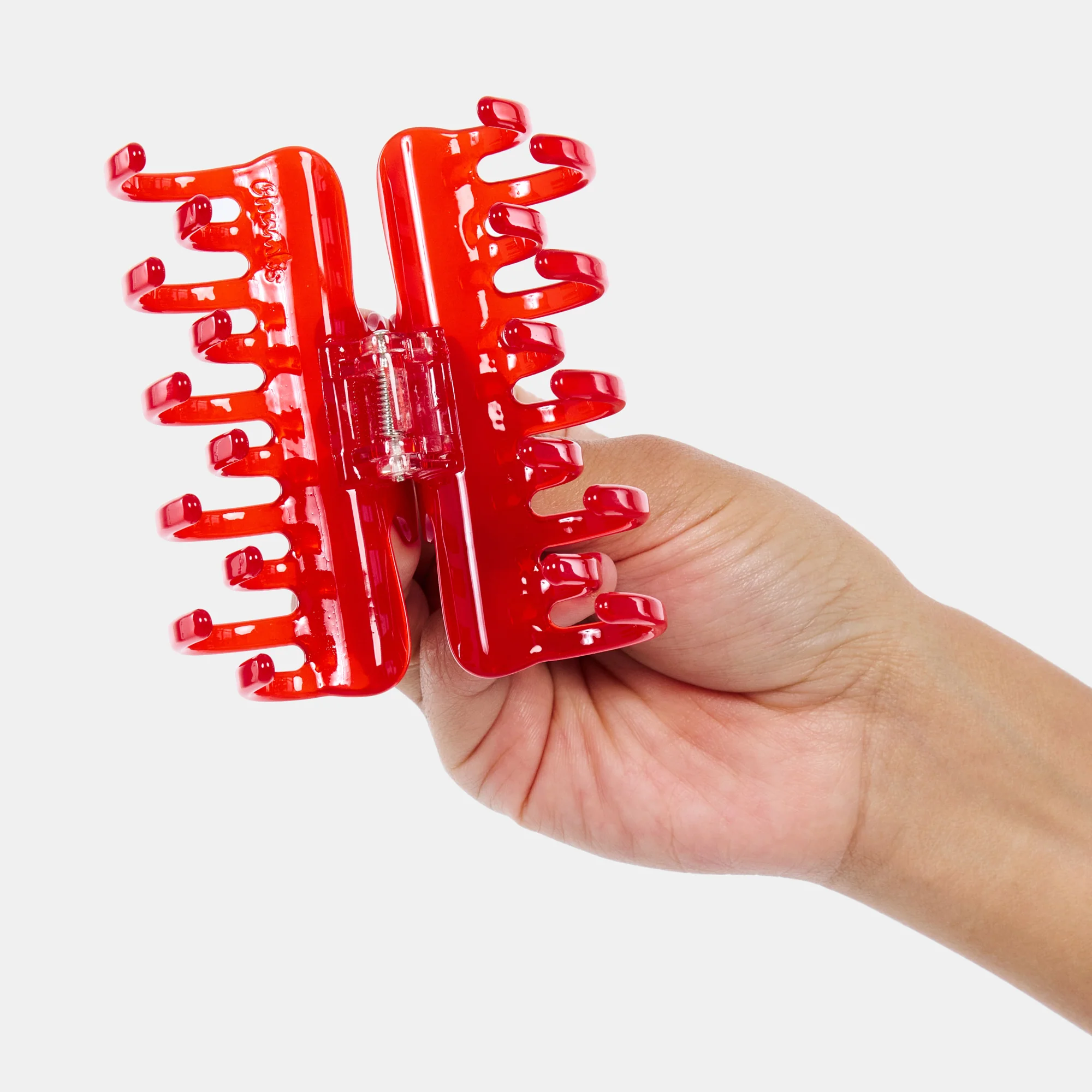 Jojo Claw in Small Candy Red - Image 4