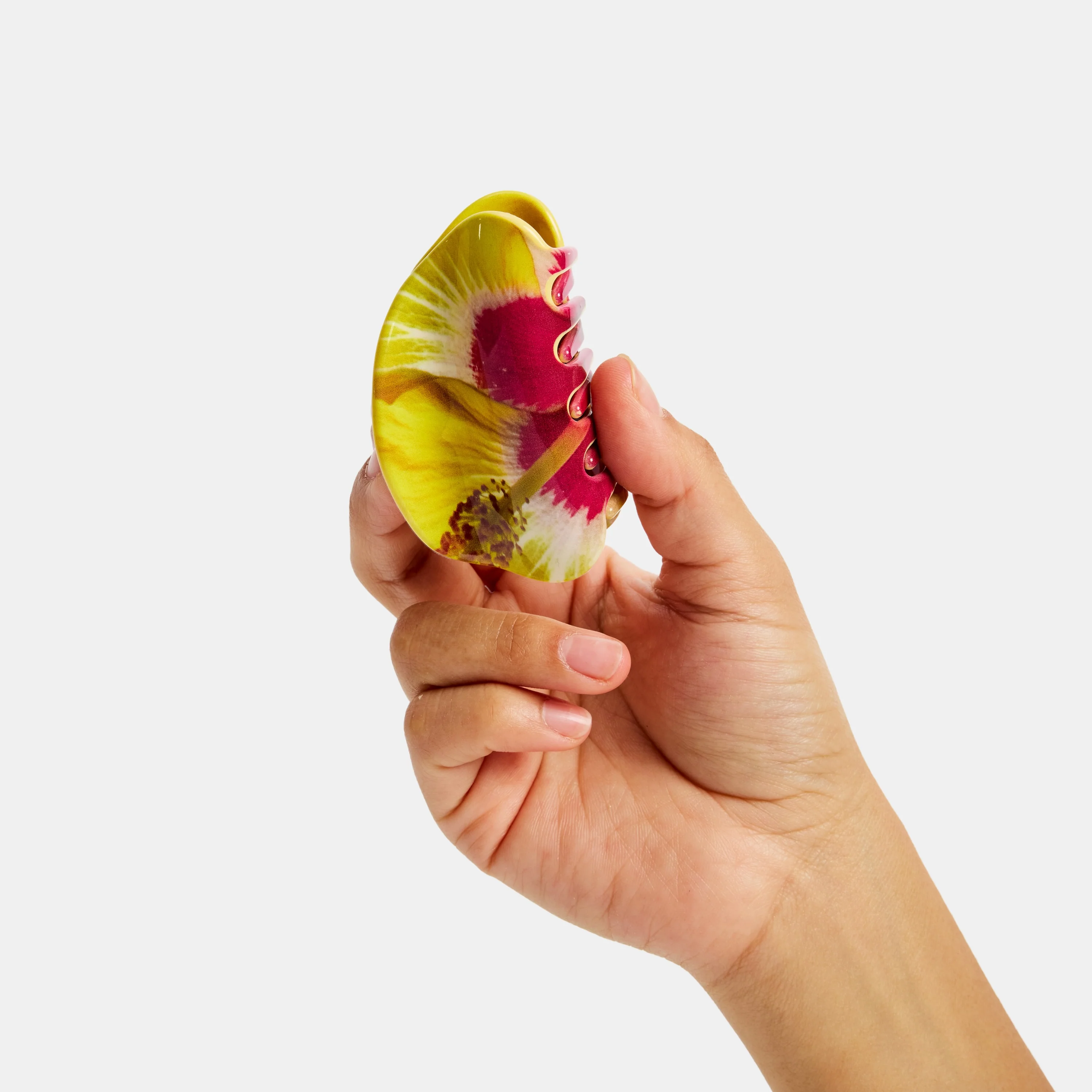 Juno Claw in Hibiscus Flower - Image 4