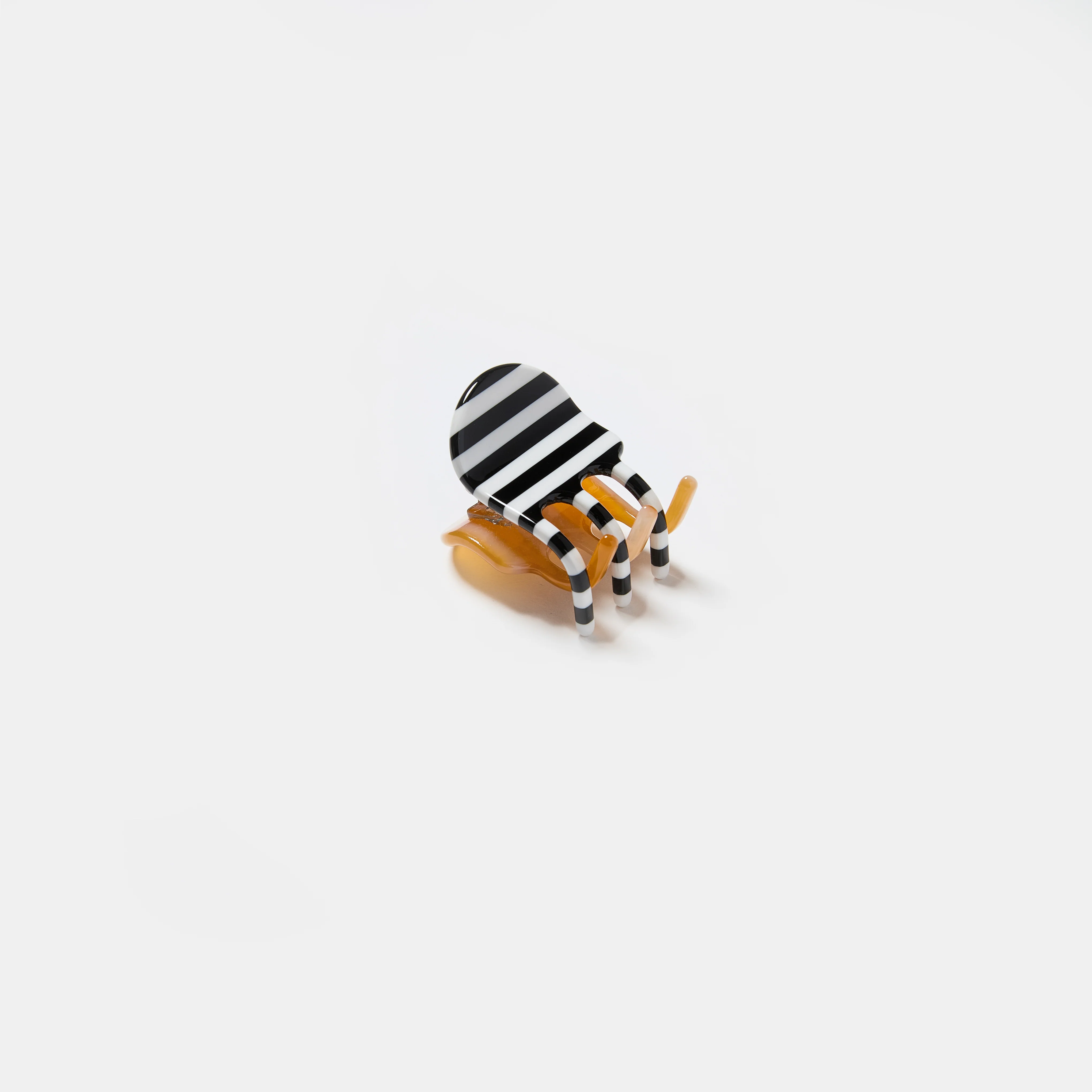 Mini Claw in Stripes - Image 4