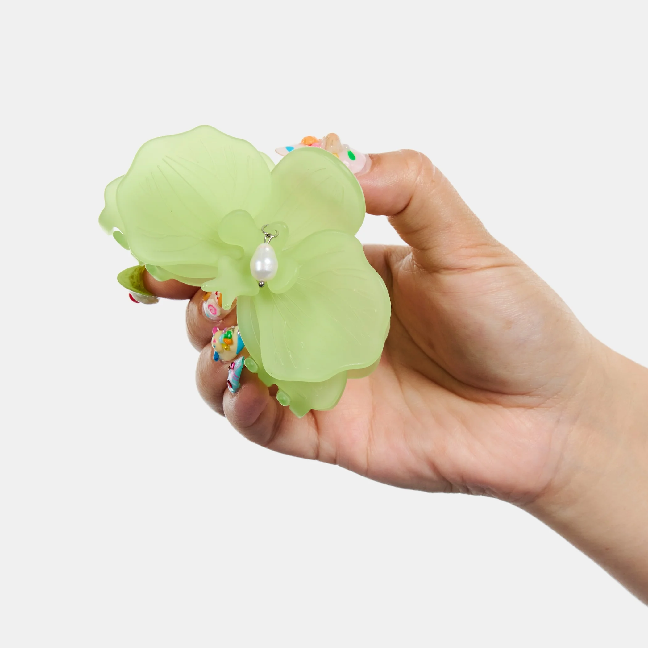 Orchid Claw in Frosted Lime - Image 8