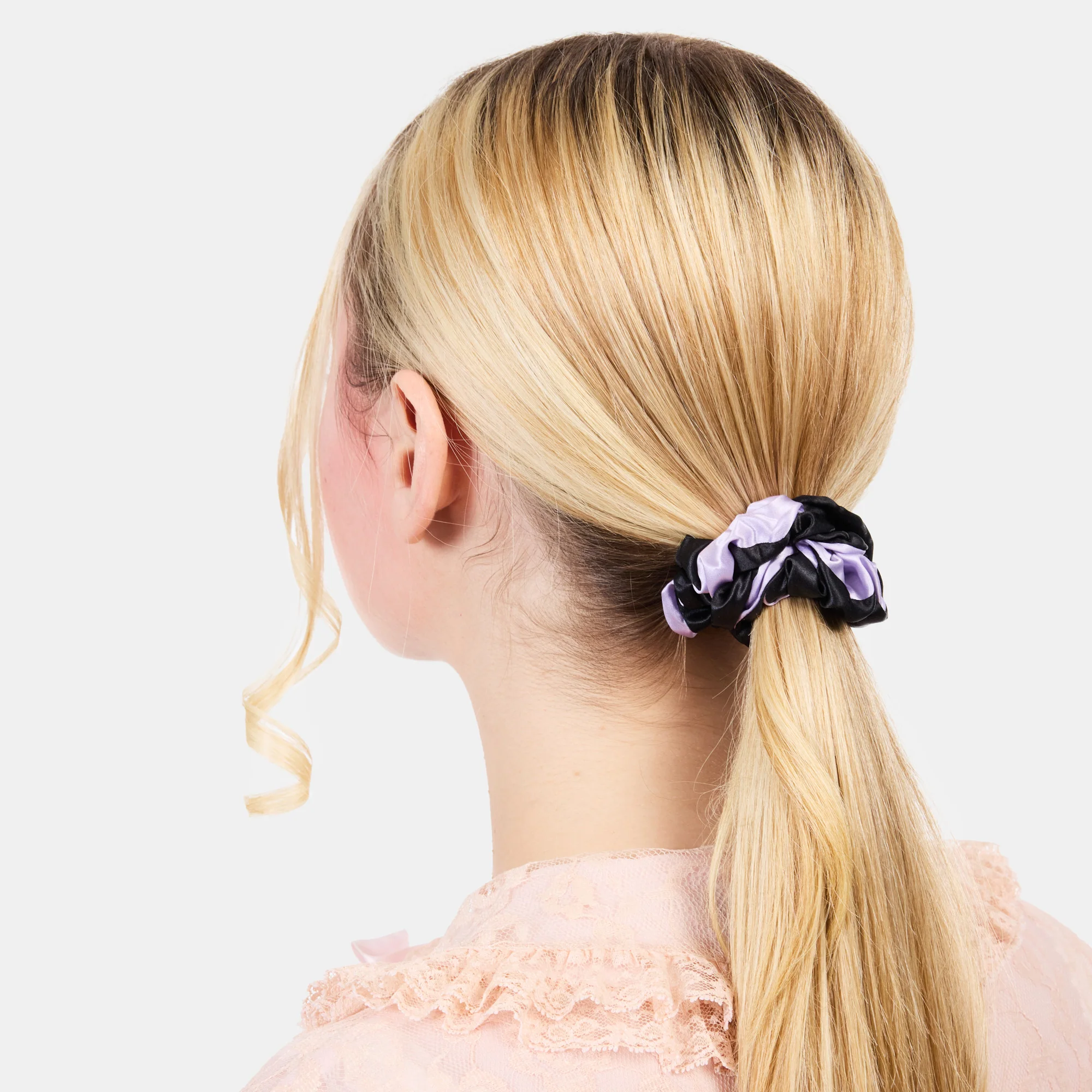 Silk Scrunchies in Medium Jester - Image 4