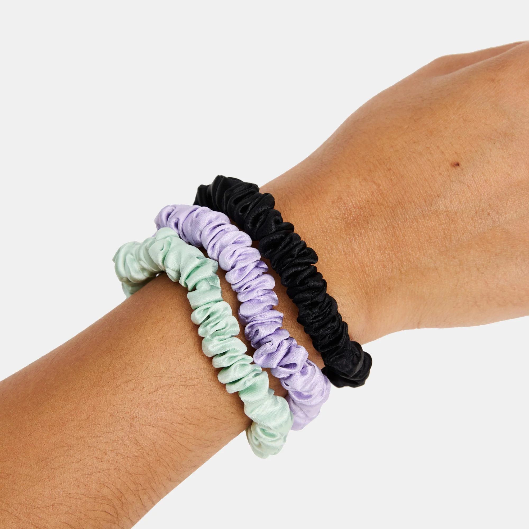 Silk Scrunchies in Skinny Winnie - Image 5