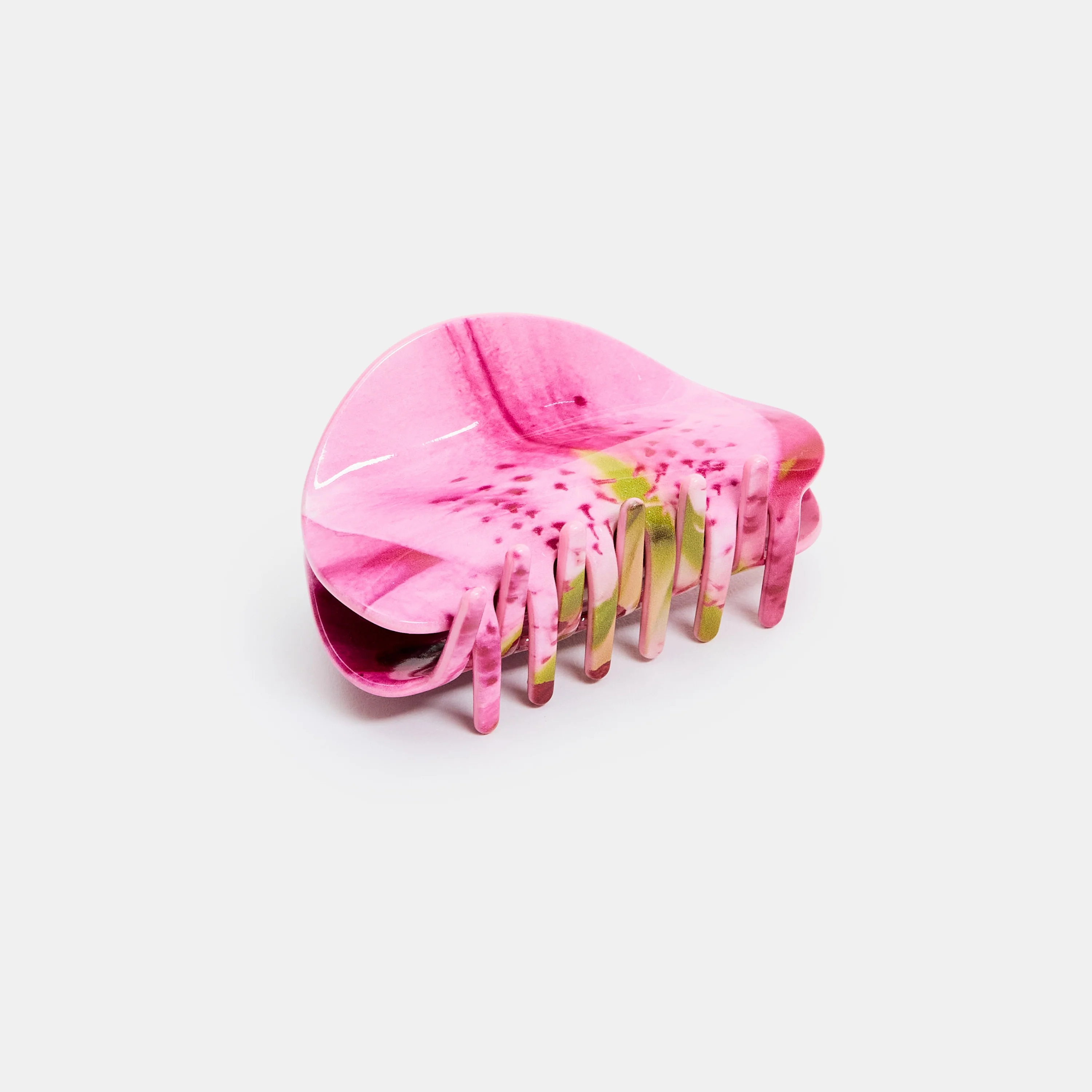 Suki Claw in Lily - Image 3